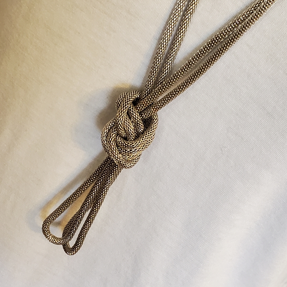 Vintage silvertone mesh double strand chain necklace with knot